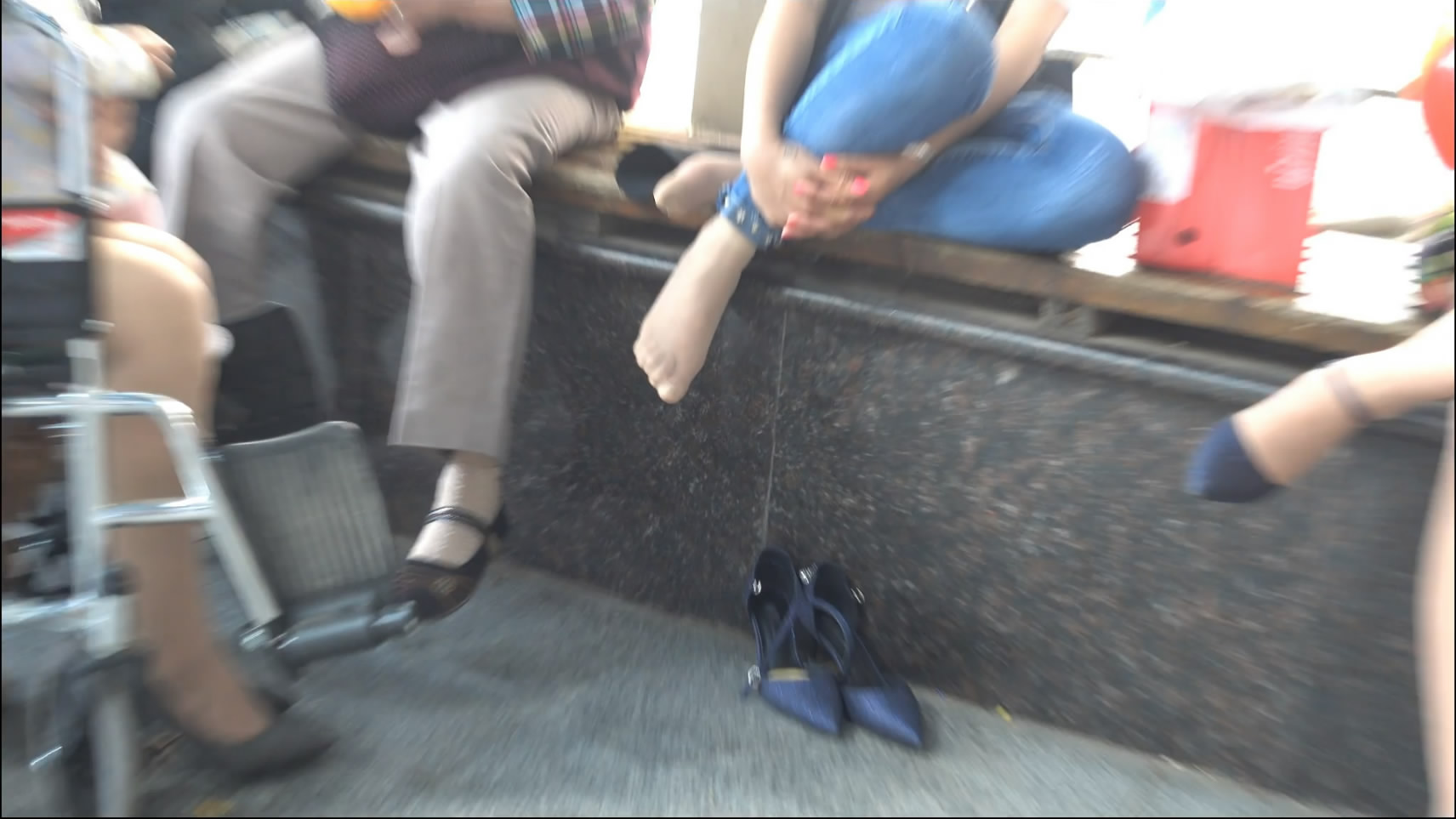streetsnapnylon[00 00 03][20181205 225127 1]